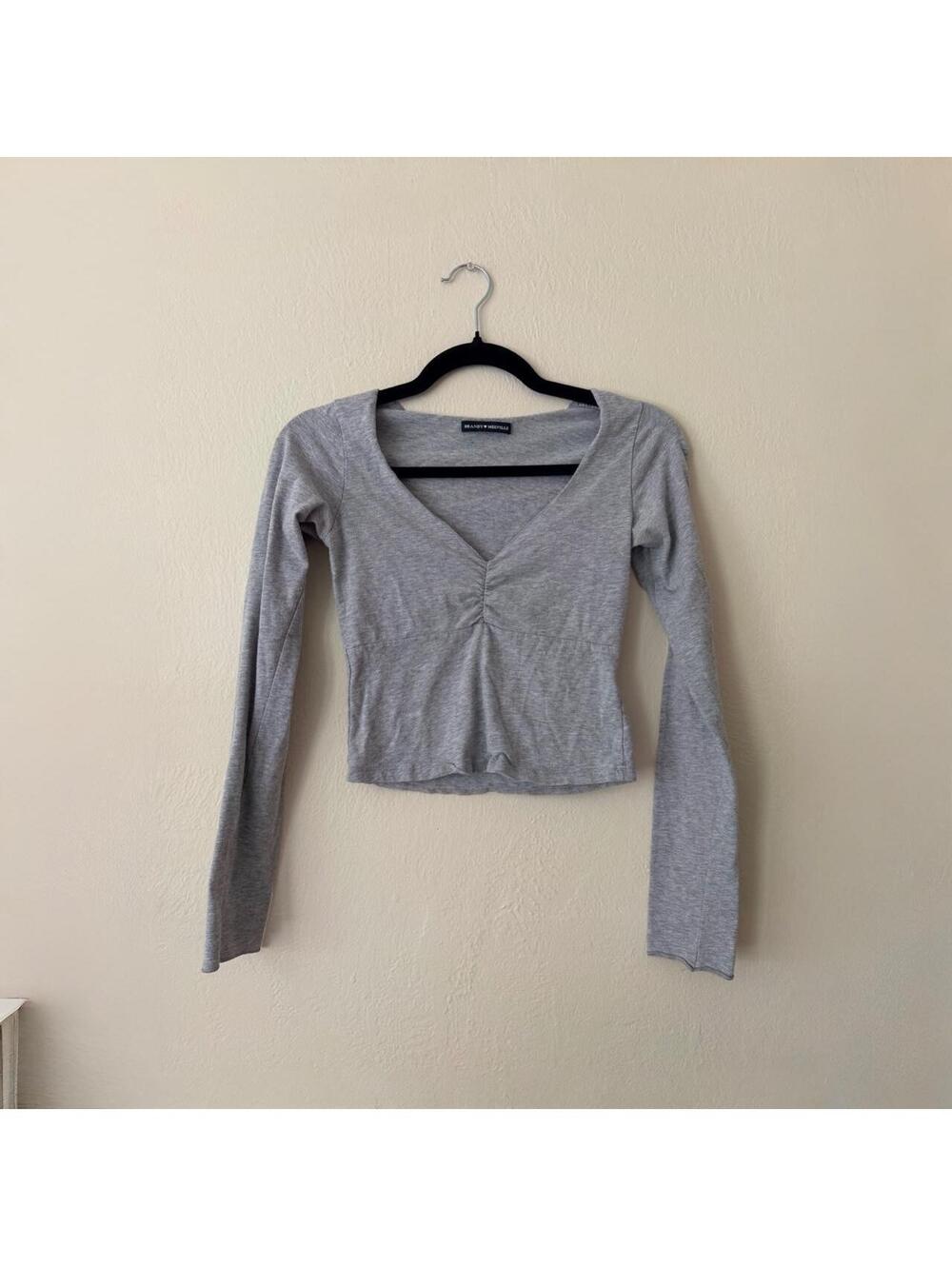Brandy Melville gray long sleeve top